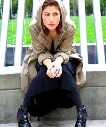 Kiedy cisza staje się barierą: jak introwertyk może otworzyć się na świat, nie tracąc komfortu